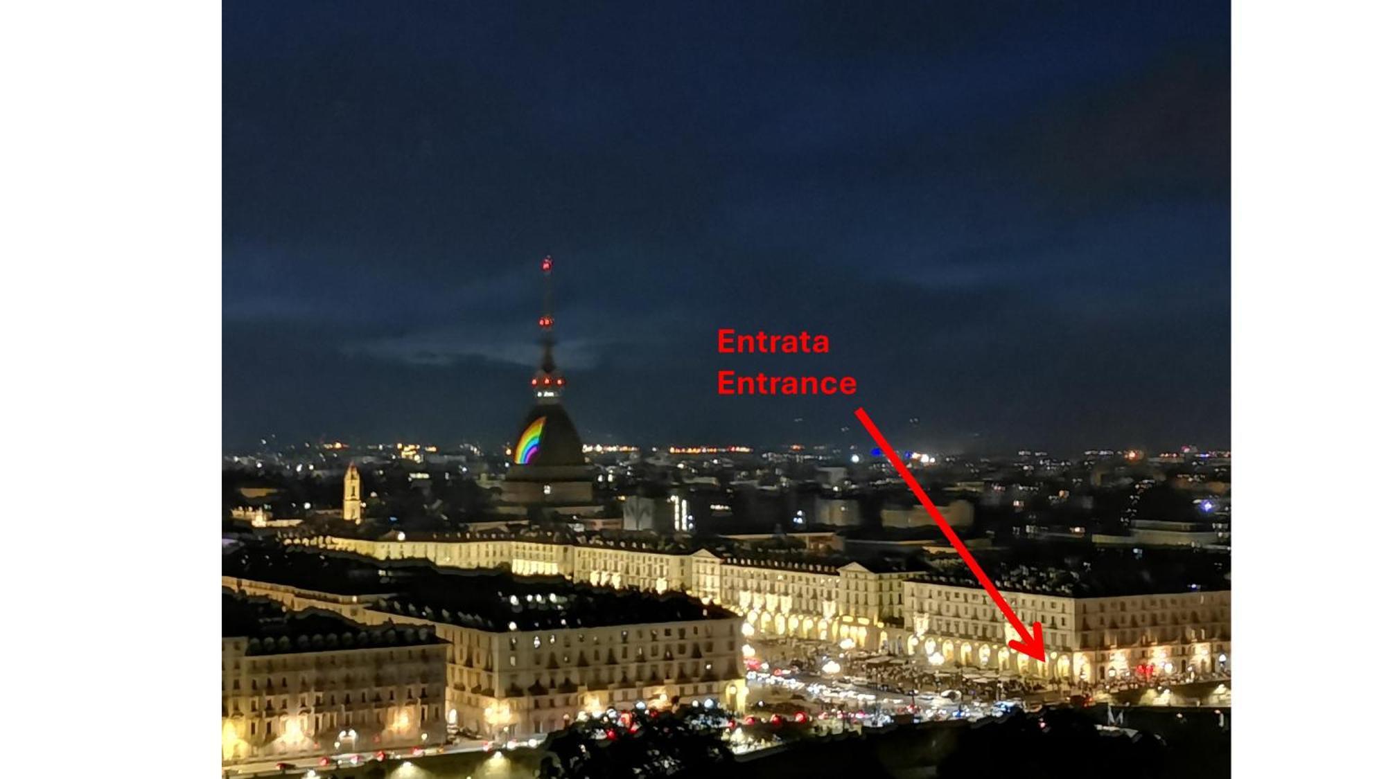 Jacuzzi Luxury Apartment In The Town Centre Turin Exterior photo