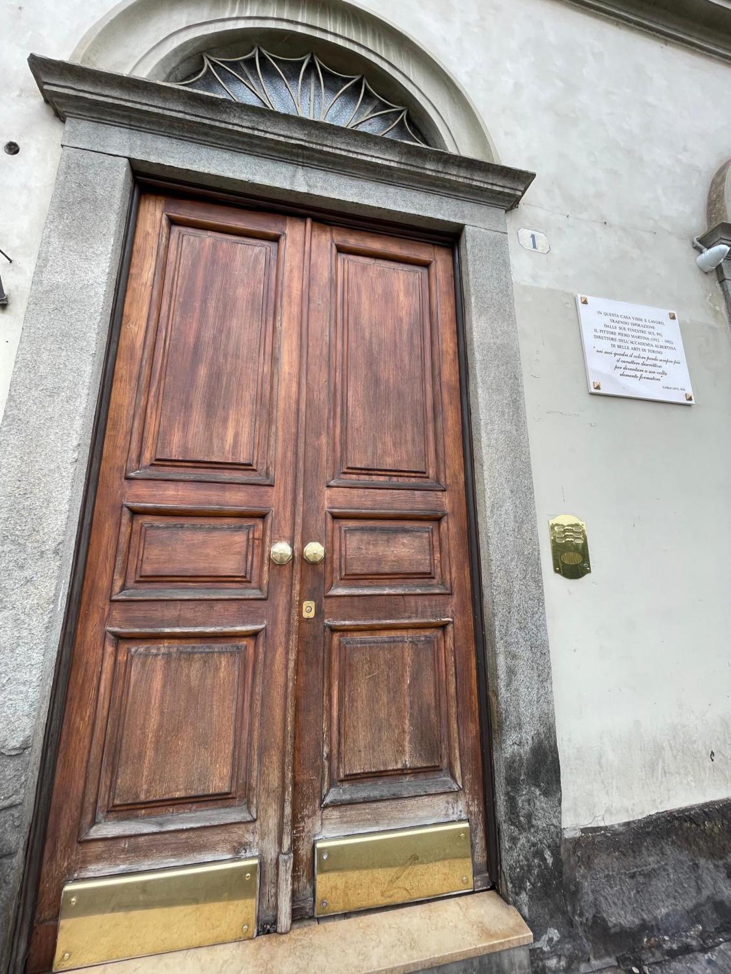 Jacuzzi Luxury Apartment In The Town Centre Turin Exterior photo